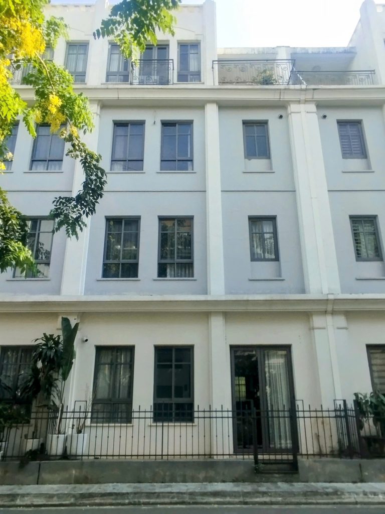 Bán liền kề The Manor Central Park 99m2, 4 tầng