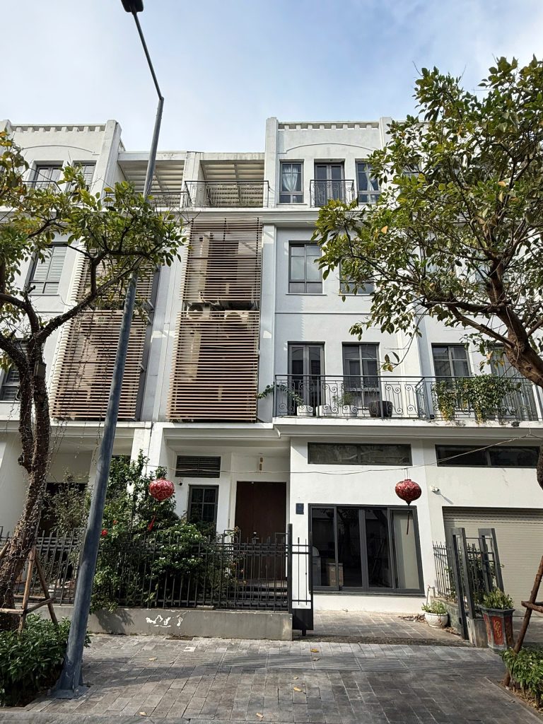 Bán nhà liền kề The Manor Central Park 99m2, 4 tầng, full nội thất