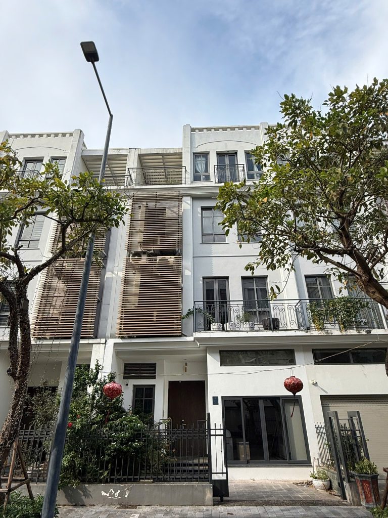 Bán nhà liền kề The Manor Central Park 99m2, 4 tầng, full nội thất