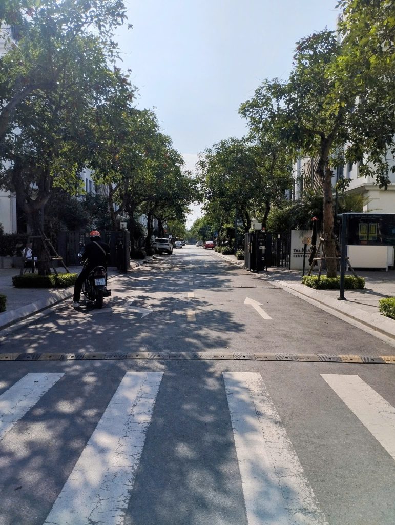 Bán nhà liền kề The Manor Central Park 99m2, 4 tầng, full nội thất