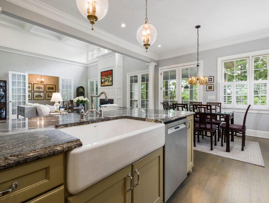 6. Có nên mua căn hộ 2N1K không?