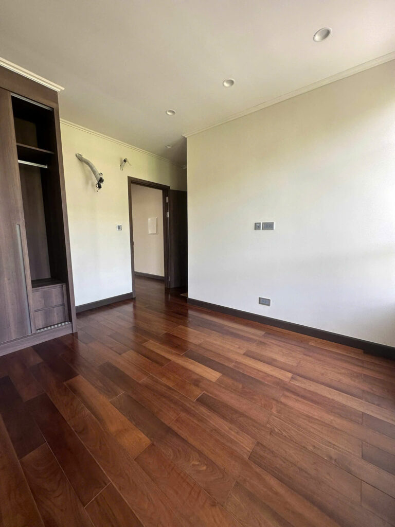 Bán Shophouse The Manor Central Park 99m2 – 4 tầng, gần toà án Hà Nội