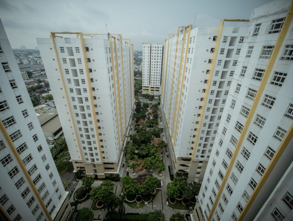 Condo là nhà gì? Giải thích chi tiết khái niệm, đặc điểm, cấu trúc và cách phân biệt với Apartment