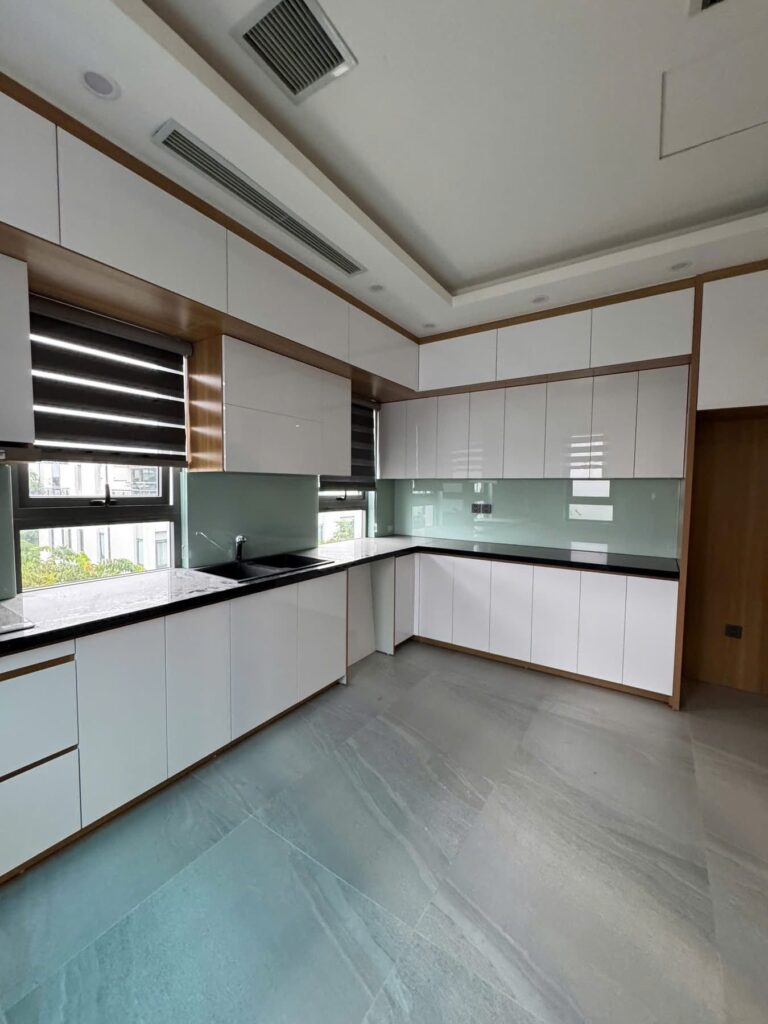 Bán biệt thự The Manor Central Park 160m, 4 tầng, hướng Đông Nam
