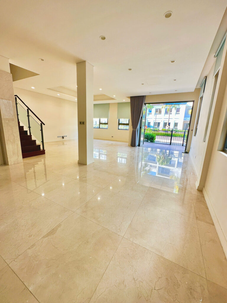 Bán biệt thự The Manor Central Park 200m2, 4 tầng, có thang máy, hồ bơi, gara để xe