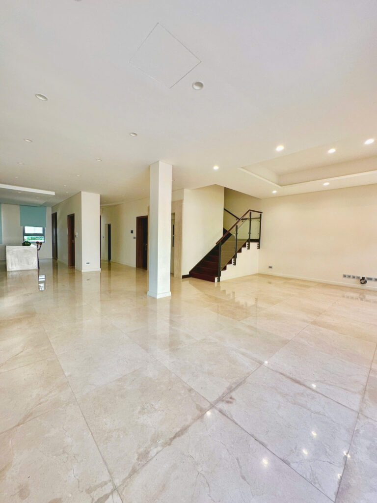 Bán biệt thự The Manor Central Park 200m2, 4 tầng, có thang máy, hồ bơi, gara để xe
