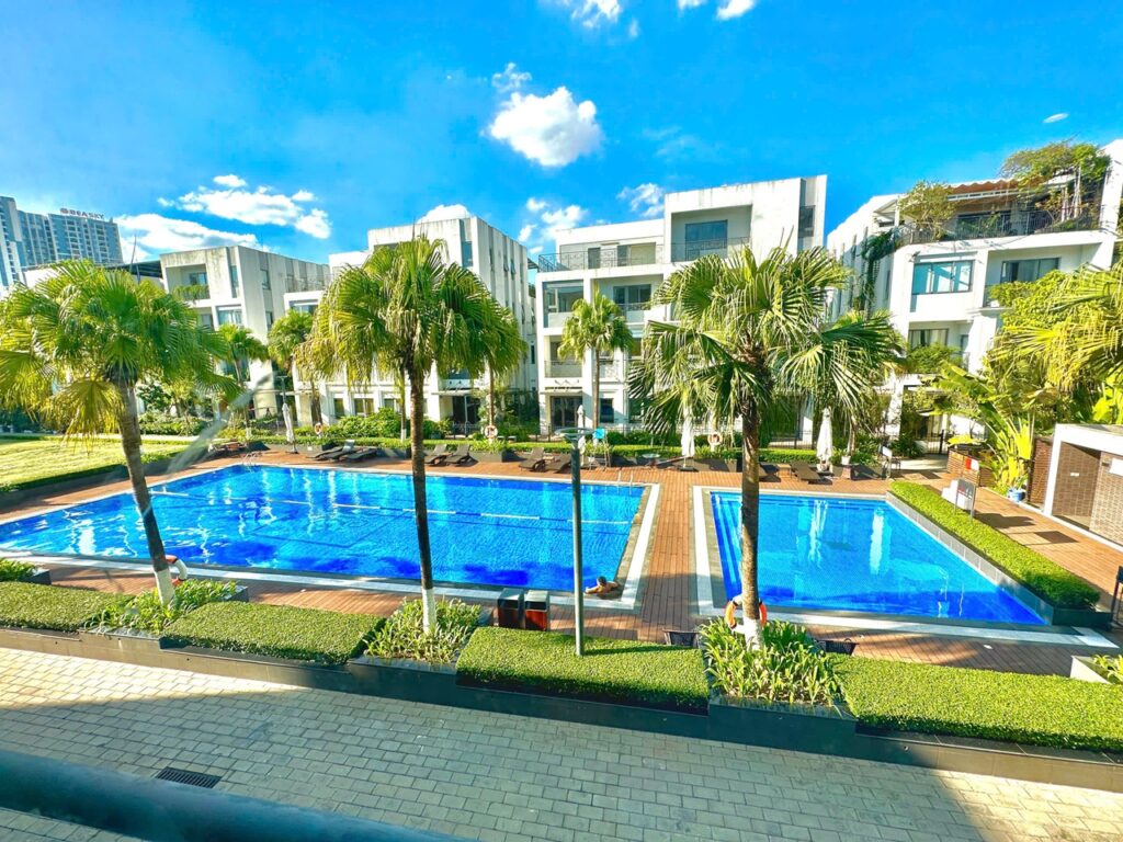 Cho thuê biệt thự The Manor Central Park 200m2, 4 tầng, có thang máy, hồ bơi