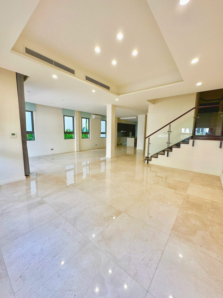 Cho thuê biệt thự The Manor Central Park 200m2, 4 tầng, có thang máy, hồ bơi