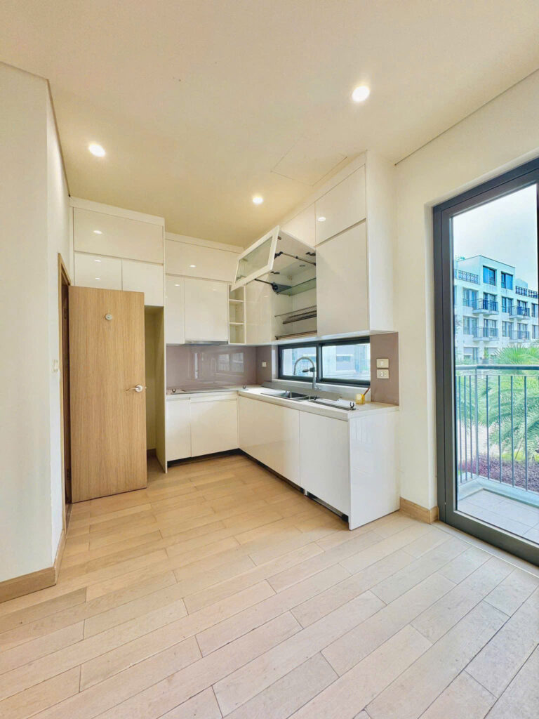 Cho thuê tầng 2 đến tầng 5 của căn shophouse 75m2 tại KĐT The Manor Central Park