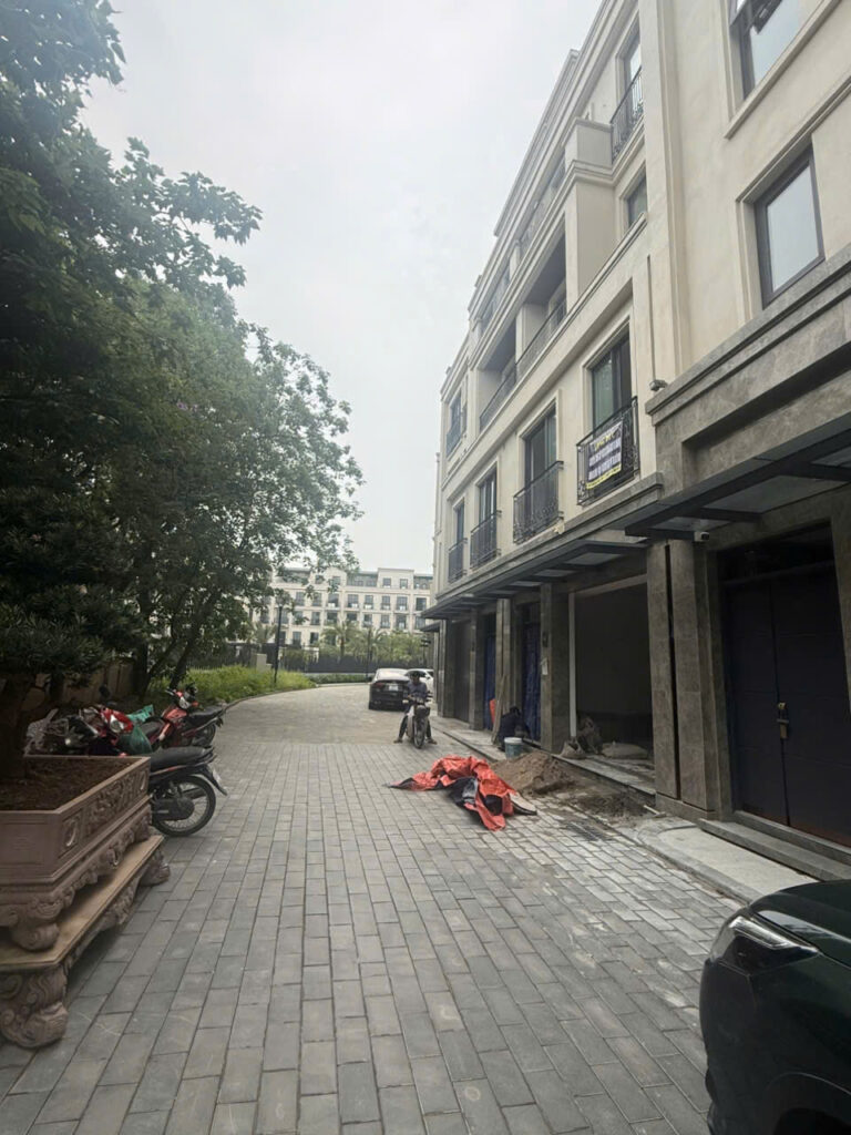 Cho thuê nhà liền kề The Manor Central Park 120m² làm văn phòng, công ty, trụ sở, showroom, spa