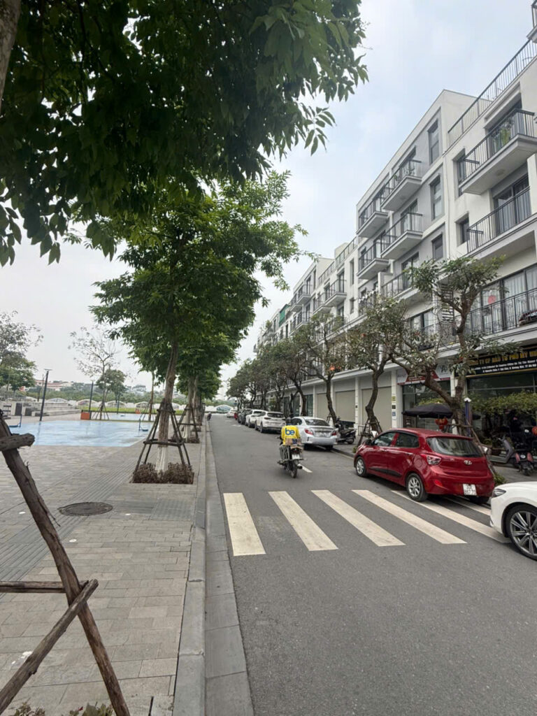 Bán shophouse 75m² The Manor Central Park, 5 tầng, vị trí đẹp