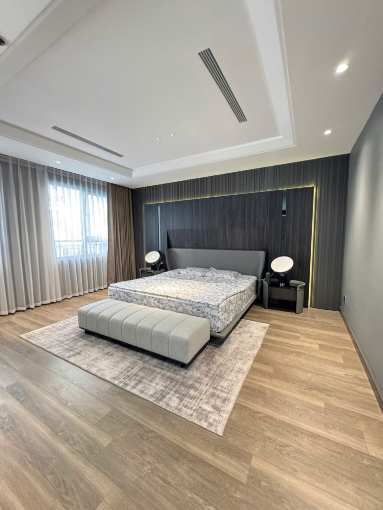 Bán biệt thự The Manor Central Park 4 tầng, 160m2, full nội thất cao cấp, có thang máy