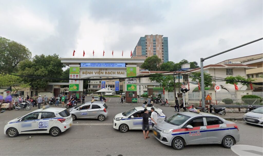 1. Bệnh viện Bạch Mai ở đâu Hà Nội?